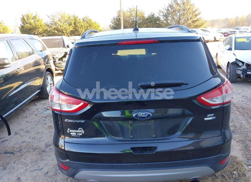 Photo 16 of 2015 Ford Escape SE (VIN 1FMCU9G90FUB58037)