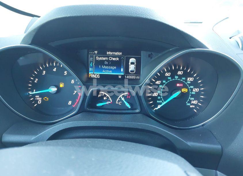 Photo 7 of 2015 Ford Escape SE (VIN 1FMCU9G90FUB58037)