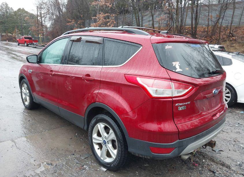 Photo 3 of 2015 Ford Escape SE (VIN 1FMCU9G90FUC11321)