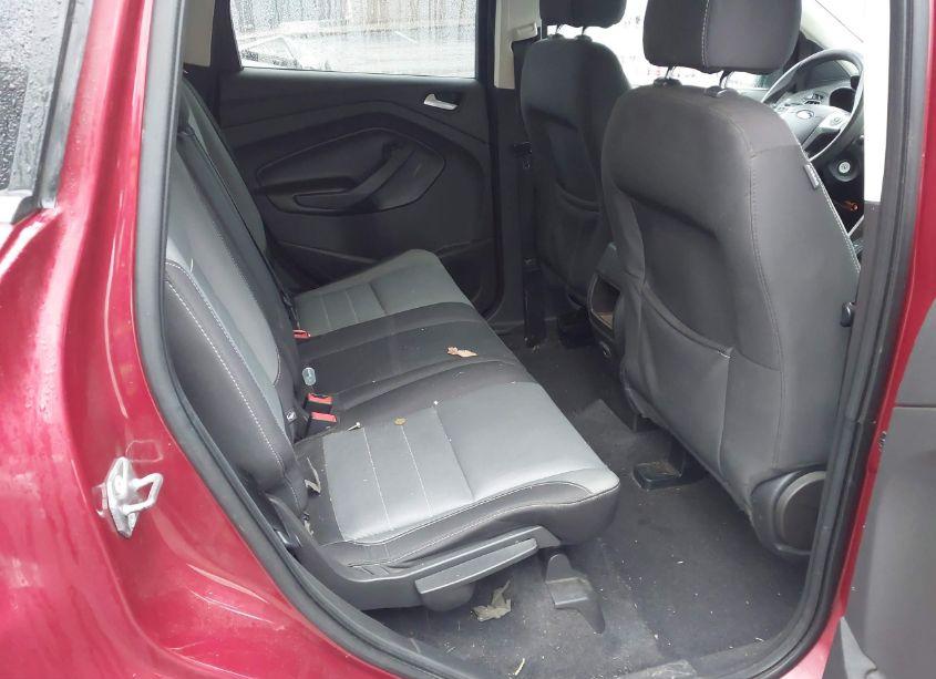 Photo 8 of 2015 Ford Escape SE (VIN 1FMCU9G90FUC11321)