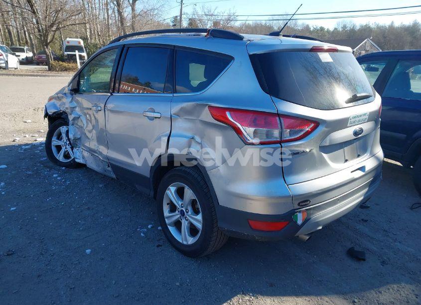 Photo 3 of 2015 Ford Escape SE (VIN 1FMCU9G90FUC29088)