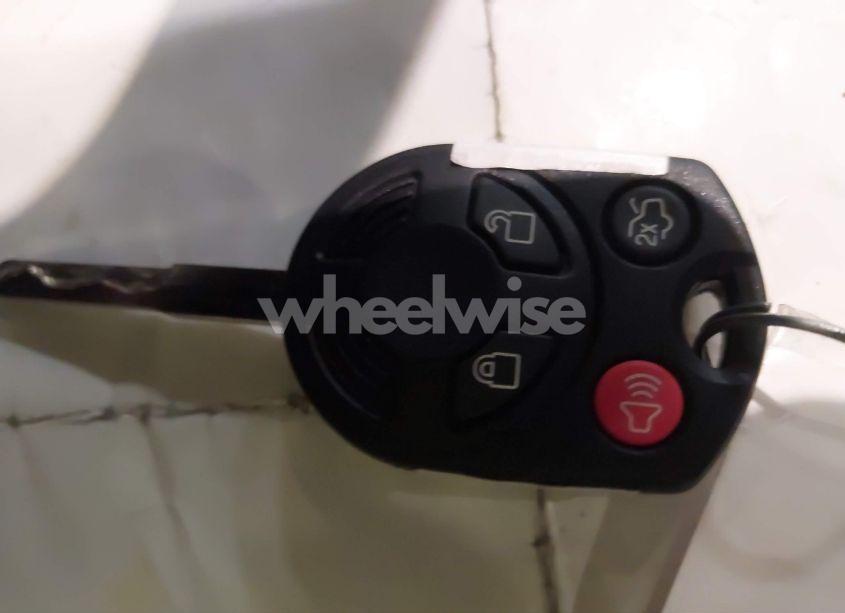 Photo 11 of 2015 Ford Escape SE (VIN 1FMCU9G90FUC33237)