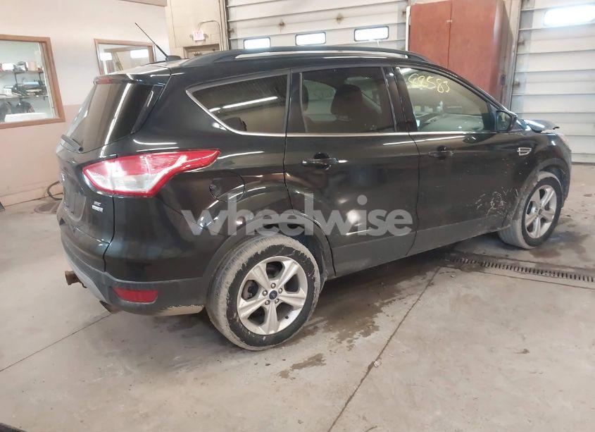 Photo 4 of 2015 Ford Escape SE (VIN 1FMCU9G90FUC33237)