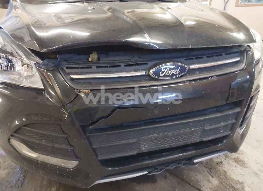 Photo 6 of 2015 Ford Escape SE (VIN 1FMCU9G90FUC33237)