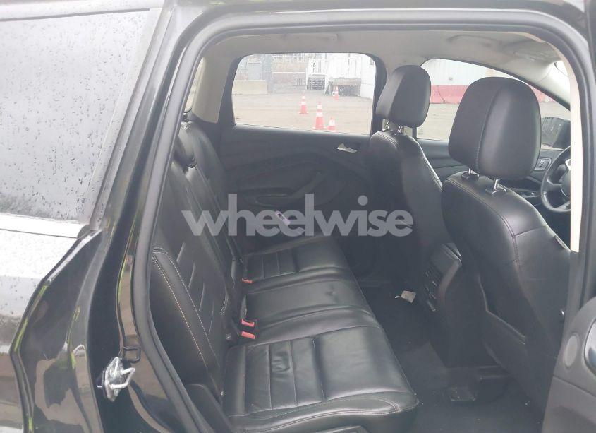 Photo 8 of 2015 Ford Escape SE (VIN 1FMCU9G90FUC66187)