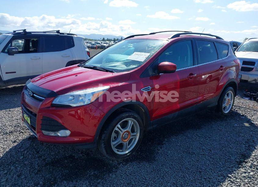 Photo 2 of 2015 Ford Escape SE (VIN 1FMCU9G90FUC80476)