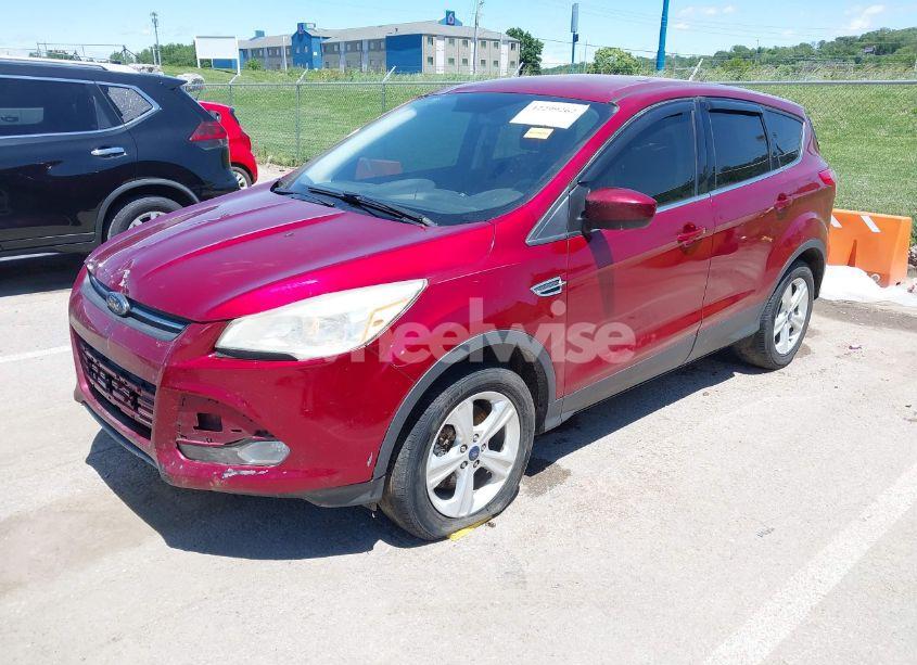 Photo 2 of 2016 Ford Escape SE (VIN 1FMCU9G90GUA77489)