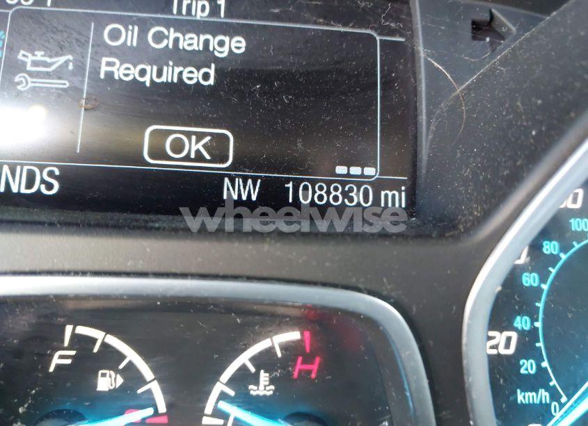 Photo 15 of 2016 Ford Escape SE (VIN 1FMCU9G90GUB05307)