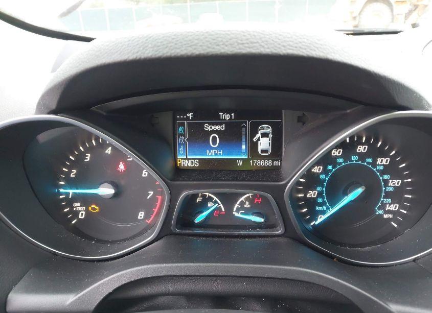 Photo 7 of 2016 Ford Escape SE (VIN 1FMCU9G90GUB28201)