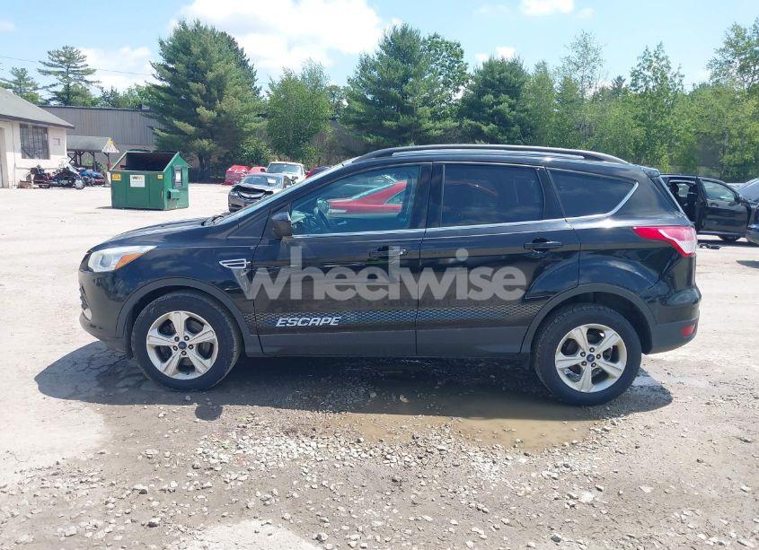 Photo 14 of 2016 Ford Escape SE (VIN 1FMCU9G90GUB28618)