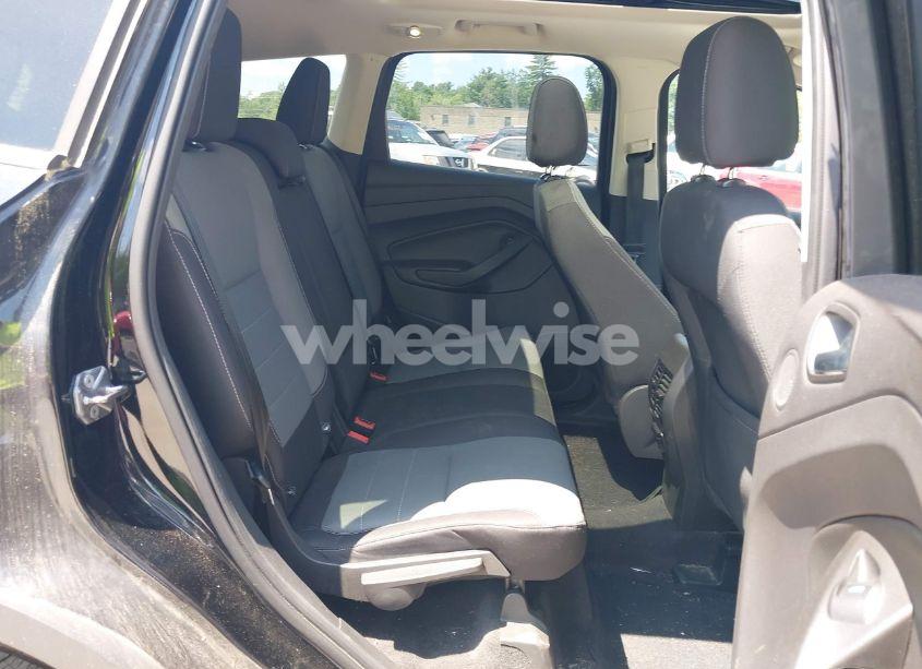 Photo 8 of 2016 Ford Escape SE (VIN 1FMCU9G90GUB28618)