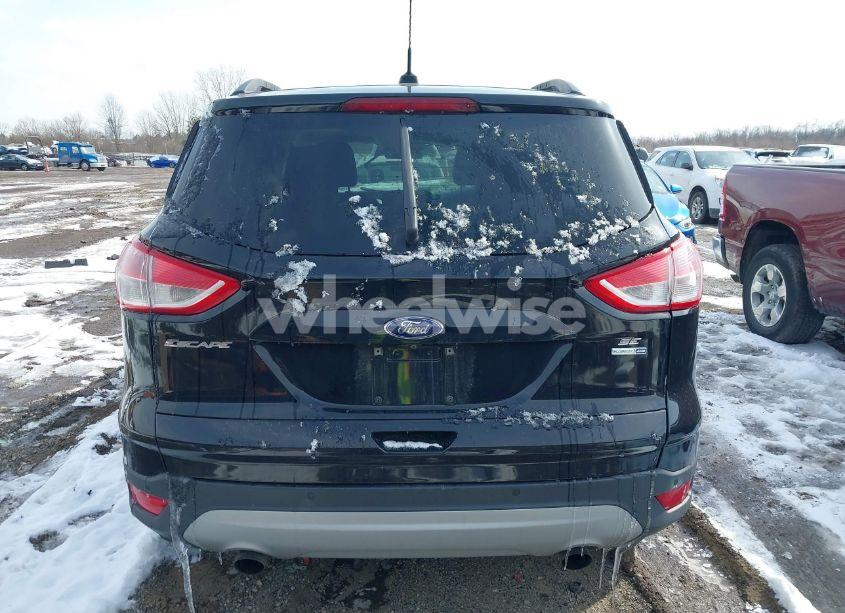 Photo 16 of 2016 Ford Escape SE (VIN 1FMCU9G90GUC22773)