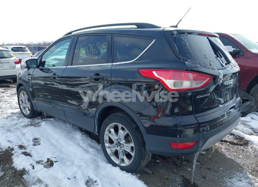 Photo 3 of 2016 Ford Escape SE (VIN 1FMCU9G90GUC22773)