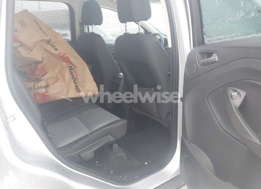 Photo 8 of 2017 Ford Escape SE (VIN 1FMCU9G90HUD39187)