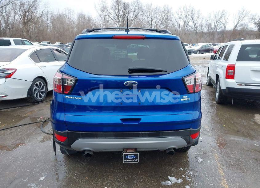 Photo 16 of 2017 Ford Escape SE (VIN 1FMCU9G90HUD55518)