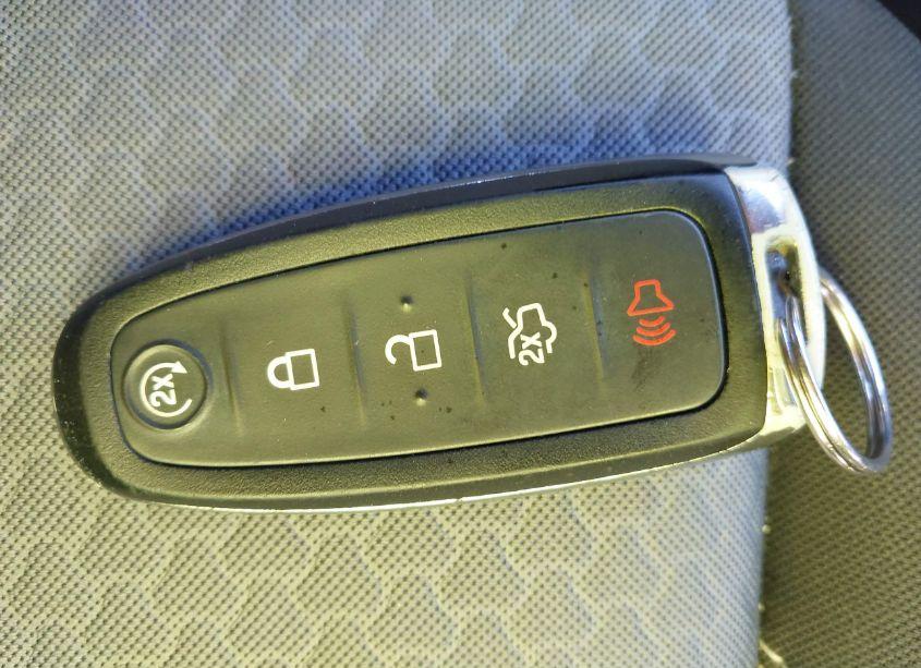 Photo 11 of 2019 Ford Escape SE (VIN 1FMCU9G90KUB66469)