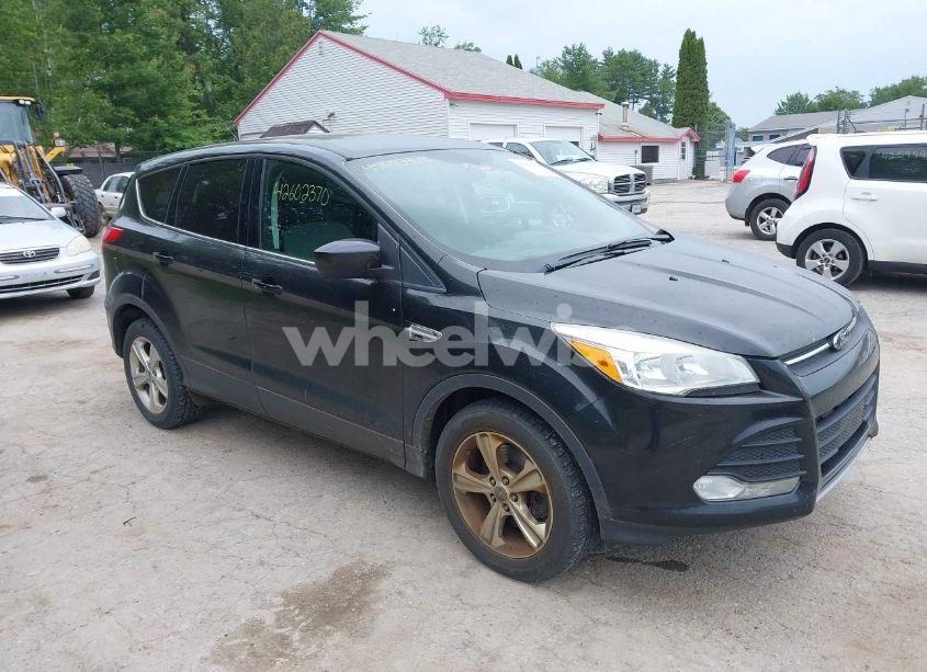 2013 Ford Escape SE (VIN 1FMCU9G91DUA07169) main photo