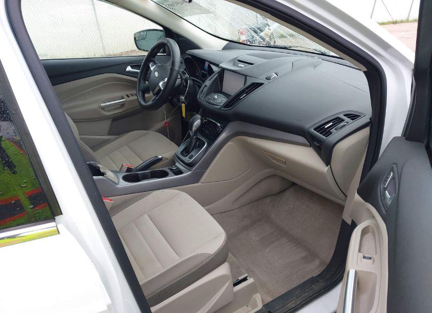 Photo 5 of 2013 Ford Escape SE (VIN 1FMCU9G91DUB09524)