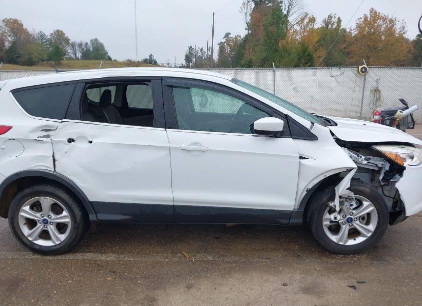 Photo 6 of 2013 Ford Escape SE (VIN 1FMCU9G91DUB09524)