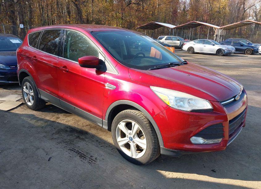 2013 Ford Escape SE (VIN 1FMCU9G91DUB40580) main photo