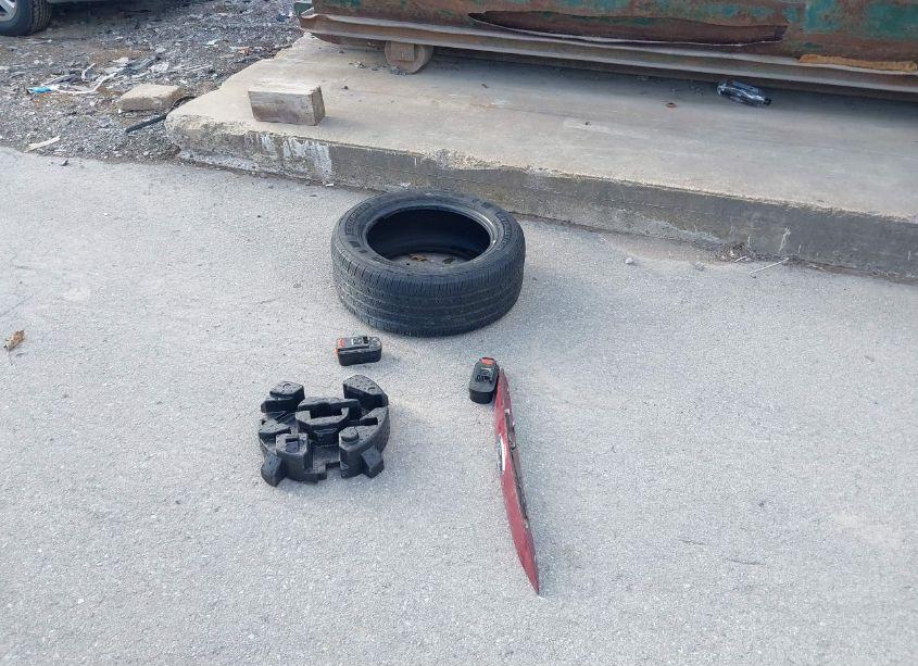 Photo 12 of 2013 Ford Escape SE (VIN 1FMCU9G91DUC30862)