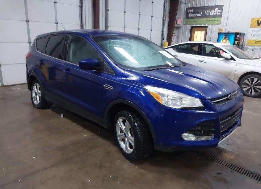 2013 Ford Escape SE (VIN 1FMCU9G91DUD11795) main photo