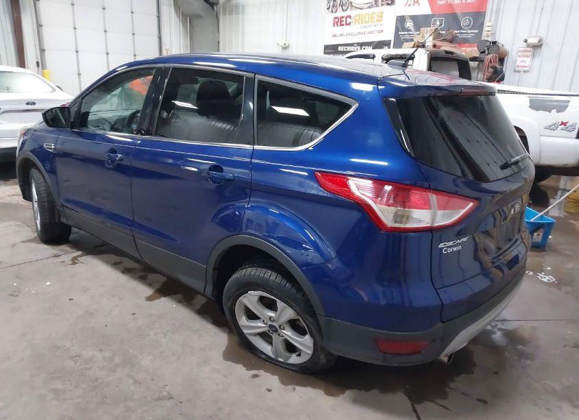 Photo 3 of 2013 Ford Escape SE (VIN 1FMCU9G91DUD11795)