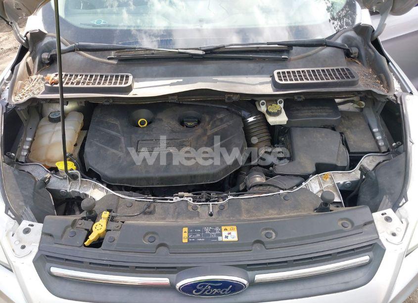 Photo 10 of 2013 Ford Escape SE (VIN 1FMCU9G91DUD56641)