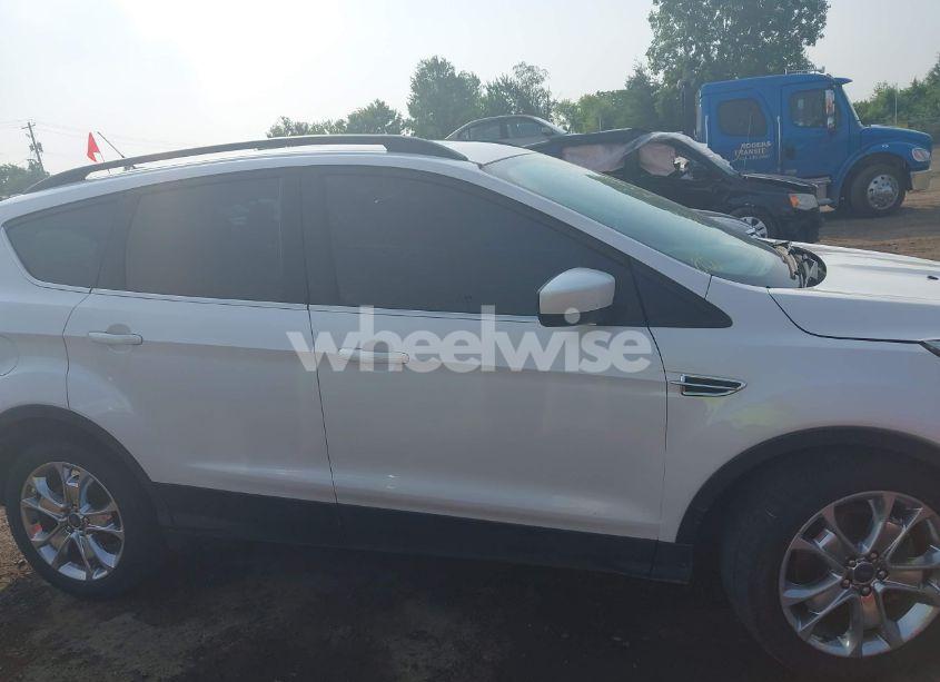 Photo 13 of 2014 Ford Escape SE (VIN 1FMCU9G91EUB43044)