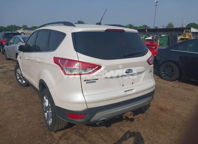 Photo 16 of 2014 Ford Escape SE (VIN 1FMCU9G91EUB43044)