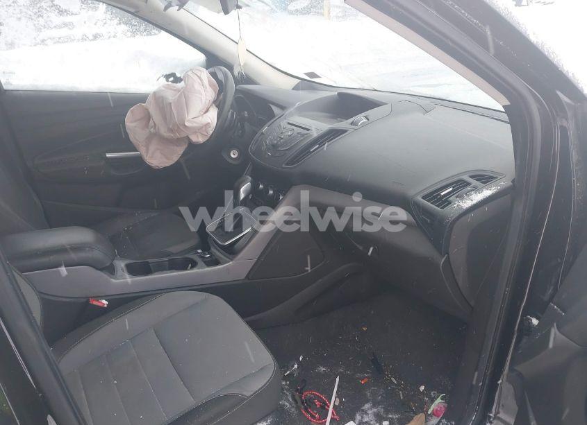 Photo 5 of 2014 Ford Escape SE (VIN 1FMCU9G91EUB65402)