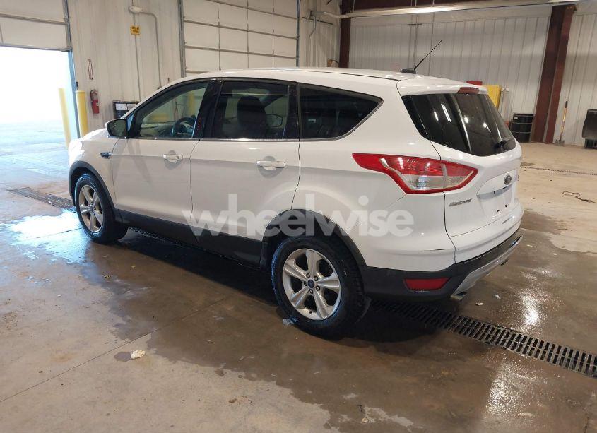 Photo 3 of 2014 Ford Escape SE (VIN 1FMCU9G91EUC84972)