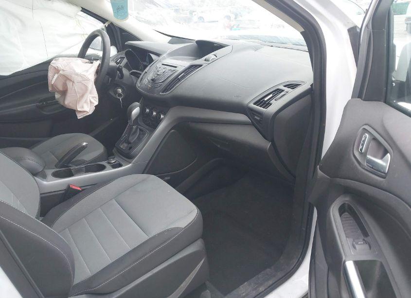 Photo 5 of 2014 Ford Escape SE (VIN 1FMCU9G91EUD59489)