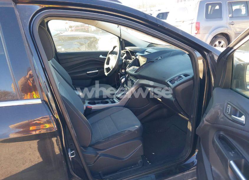 Photo 5 of 2014 Ford Escape SE (VIN 1FMCU9G91EUD73781)