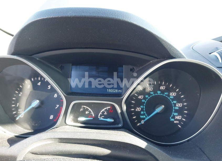 Photo 7 of 2015 Ford Escape SE (VIN 1FMCU9G91FUB77485)