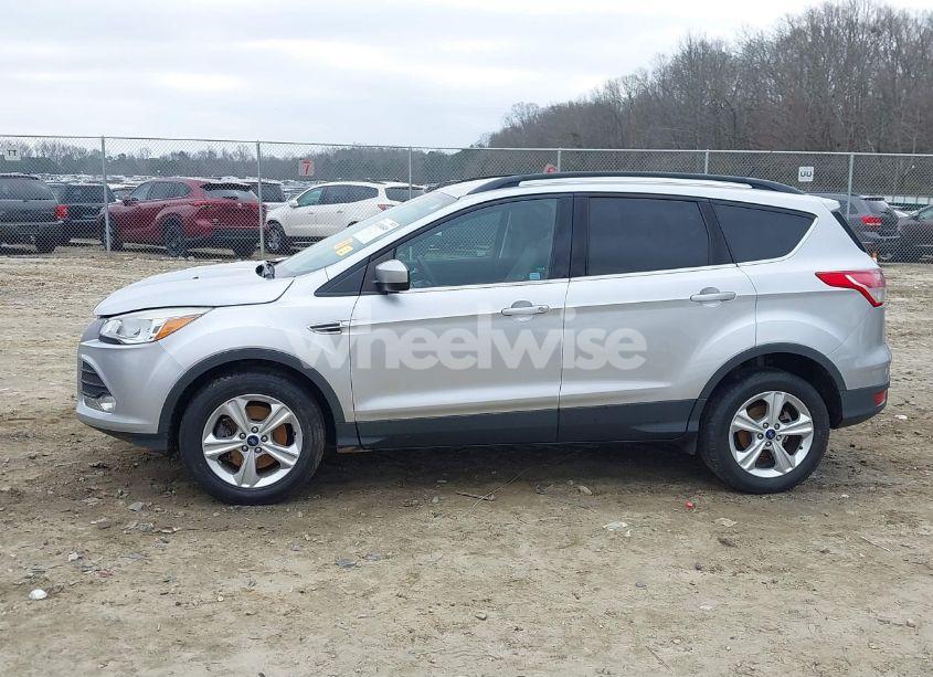 Photo 14 of 2015 Ford Escape SE (VIN 1FMCU9G91FUB87806)