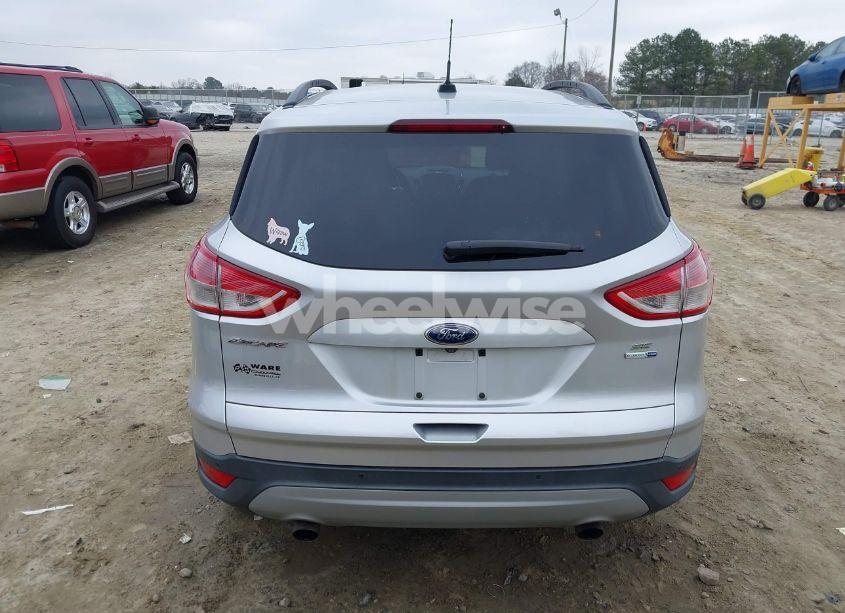 Photo 16 of 2015 Ford Escape SE (VIN 1FMCU9G91FUB87806)