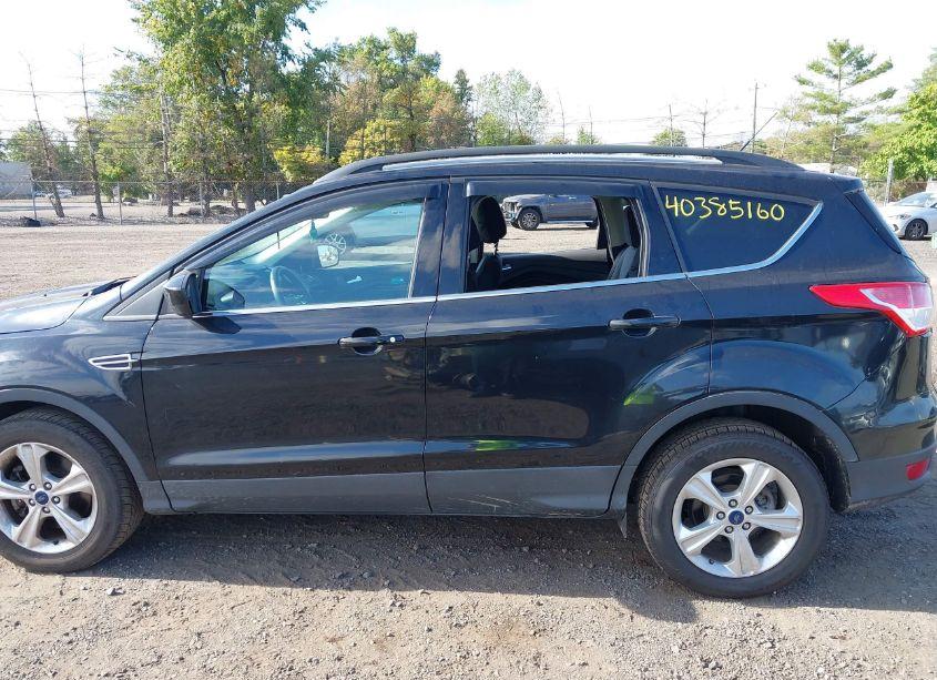 Photo 14 of 2015 Ford Escape SE (VIN 1FMCU9G91FUC82320)