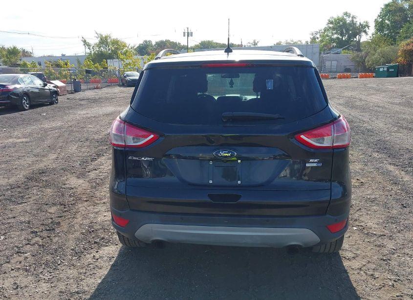 Photo 16 of 2015 Ford Escape SE (VIN 1FMCU9G91FUC82320)