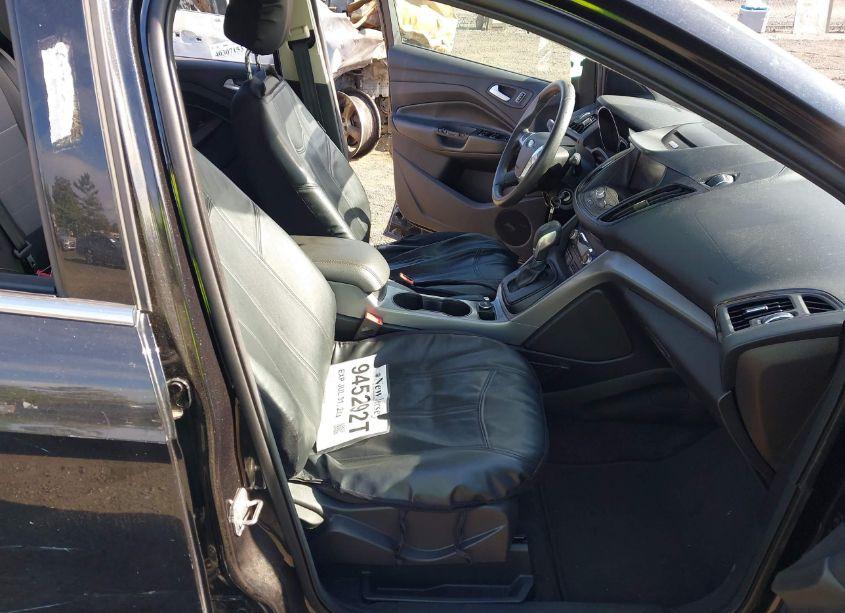 Photo 5 of 2015 Ford Escape SE (VIN 1FMCU9G91FUC82320)