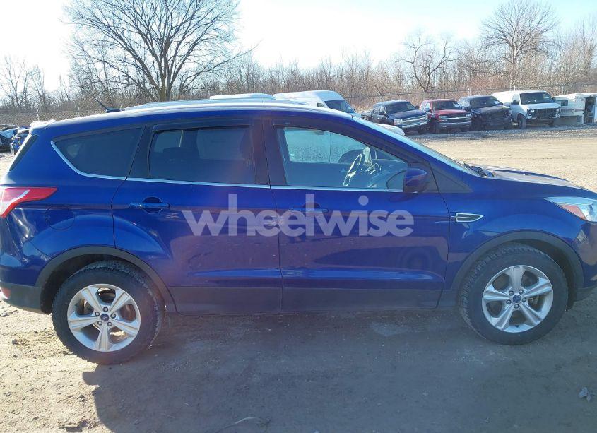 Photo 13 of 2016 Ford Escape SE (VIN 1FMCU9G91GUC45639)