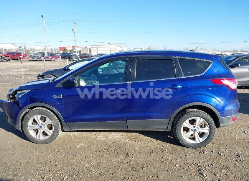 Photo 14 of 2016 Ford Escape SE (VIN 1FMCU9G91GUC45639)