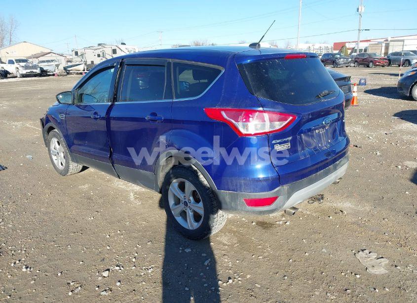 Photo 3 of 2016 Ford Escape SE (VIN 1FMCU9G91GUC45639)