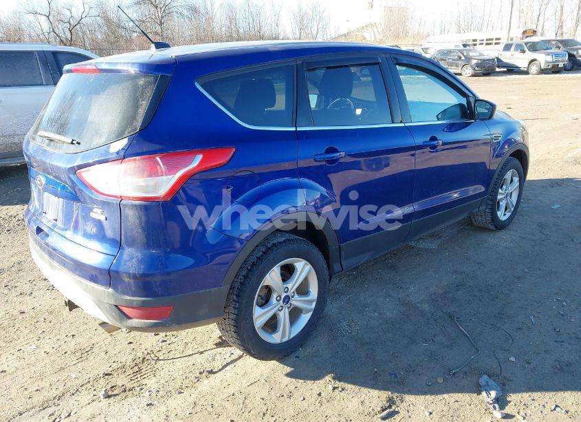 Photo 4 of 2016 Ford Escape SE (VIN 1FMCU9G91GUC45639)
