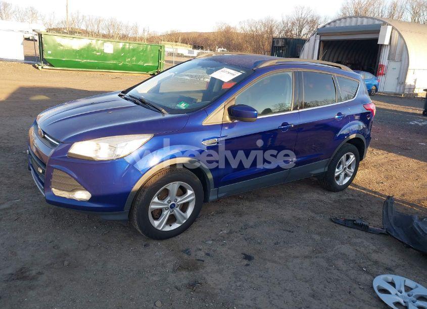 Photo 2 of 2016 Ford Escape SE (VIN 1FMCU9G91GUC46676)