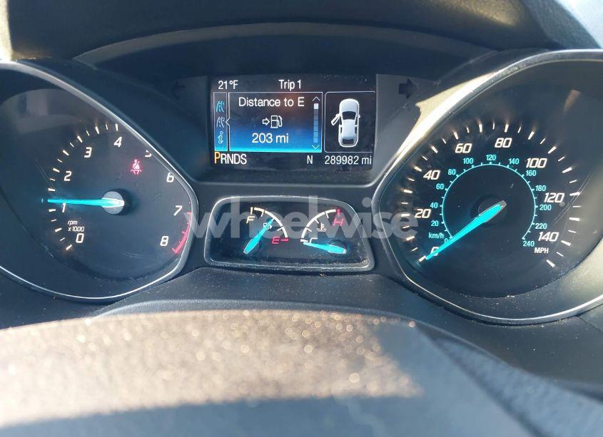 Photo 7 of 2016 Ford Escape SE (VIN 1FMCU9G91GUC46676)