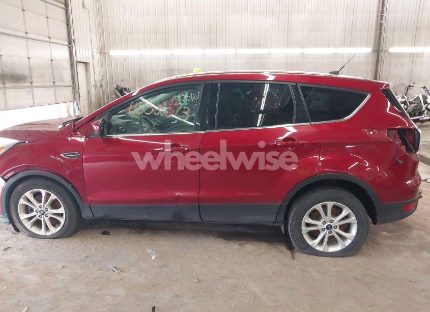 Photo 14 of 2017 Ford Escape SE (VIN 1FMCU9G91HUA50691)