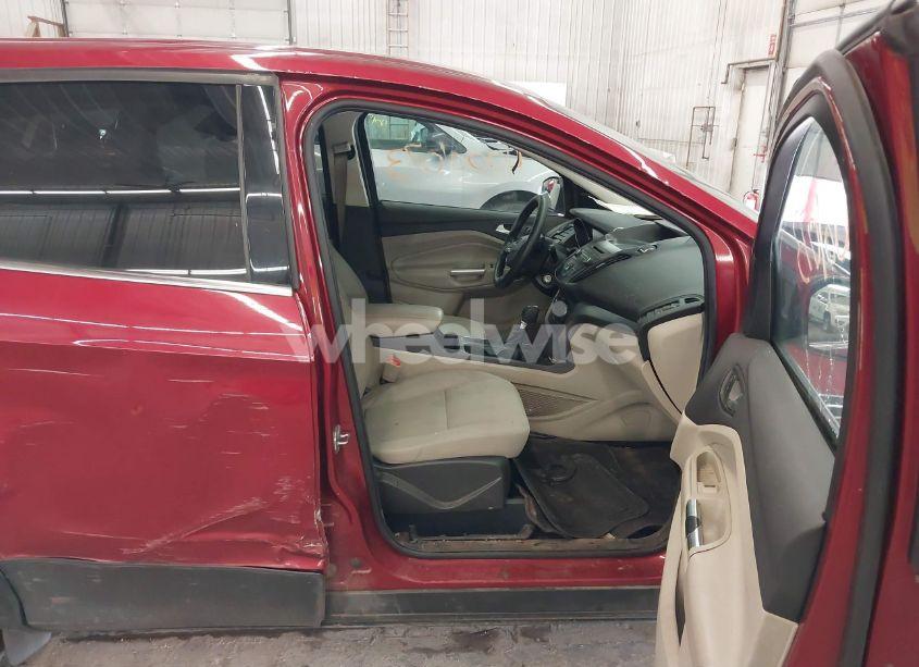 Photo 5 of 2017 Ford Escape SE (VIN 1FMCU9G91HUA50691)