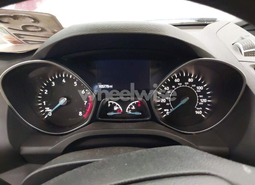 Photo 7 of 2017 Ford Escape SE (VIN 1FMCU9G91HUA50691)