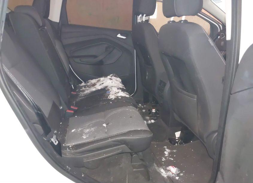 Photo 8 of 2017 Ford Escape SE (VIN 1FMCU9G91HUB67350)